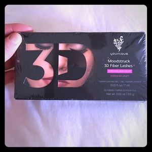 YOUNIQUE MOODSTRUCK 3D Fiber Lashes!! BNWT