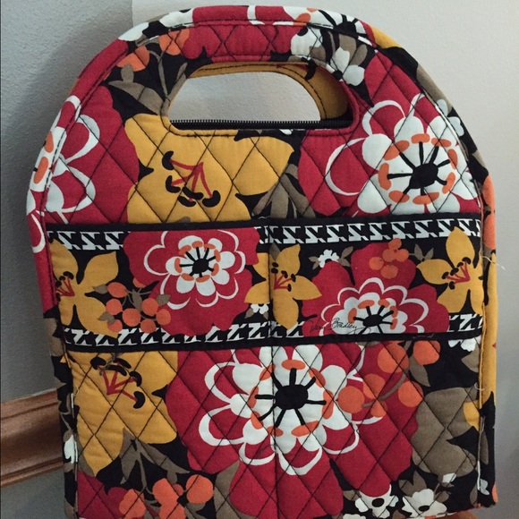 BRAND NEW Vera Bradley lunch bag with no tag