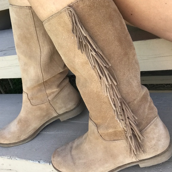 Lucky Brand Shoes - Lucky Brand Suede Fringe Boots🎉Sale