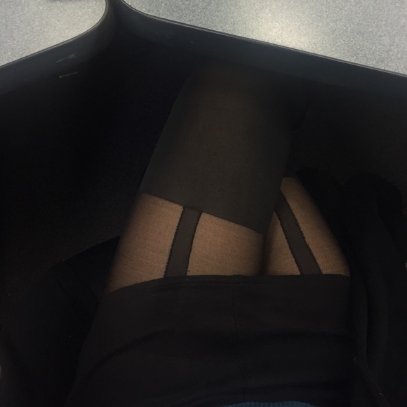 Suspender leggings ❤️ - Picture 3 of 3