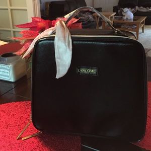 Makeup case
