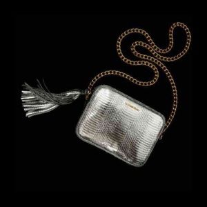 Victoria's Secret cross body bag fashion show 2016