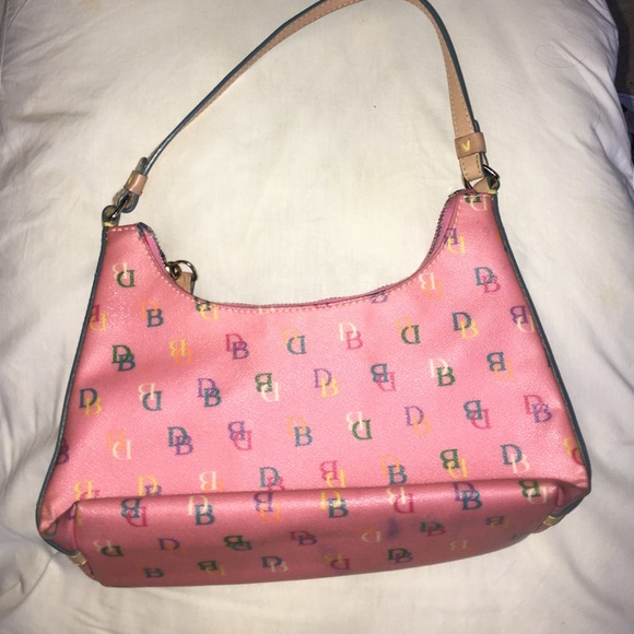 DOONEY&BOURKE WRISTLET/MINiHAND BAGGreat condition