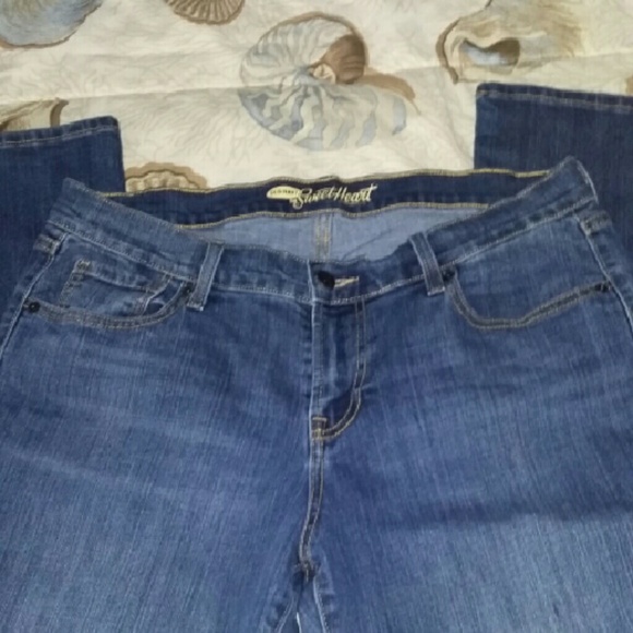 Old Navy sweetheart jeans