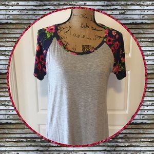 Boutique Tops - Gray and Floral T-Shirt, NWOT Boutique Tops - Gray and Floral T-Shirt, NWOT