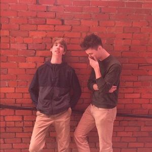 Meet your Posher, Hunter