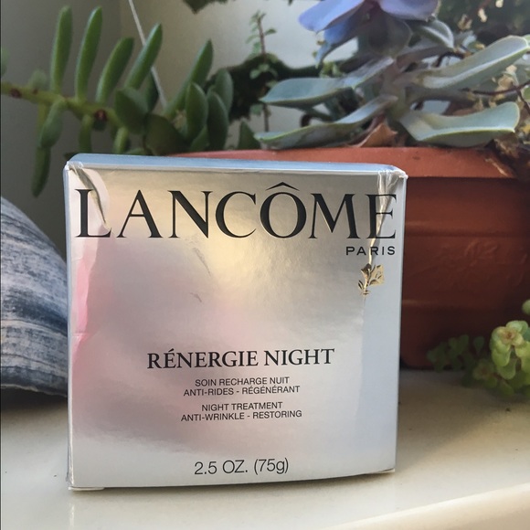 ANTI WRINKLE NIGHT TREATMENT