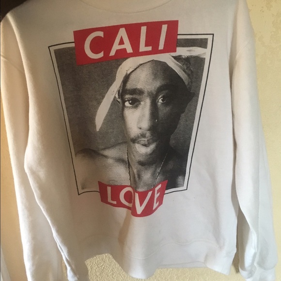 Cozy Tupac sweater