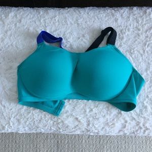Victoria Secret sports bra