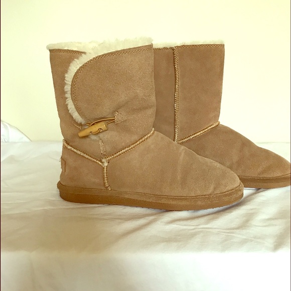 Bjorndal sheepskin boots