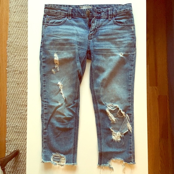 Distressed FP ankle jeans