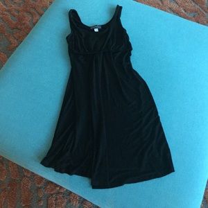 Larrivo nursing dress
