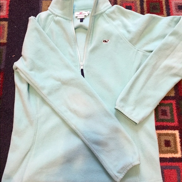 Vineyard vines fleece pull over