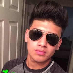 Meet your Posher, Brandon