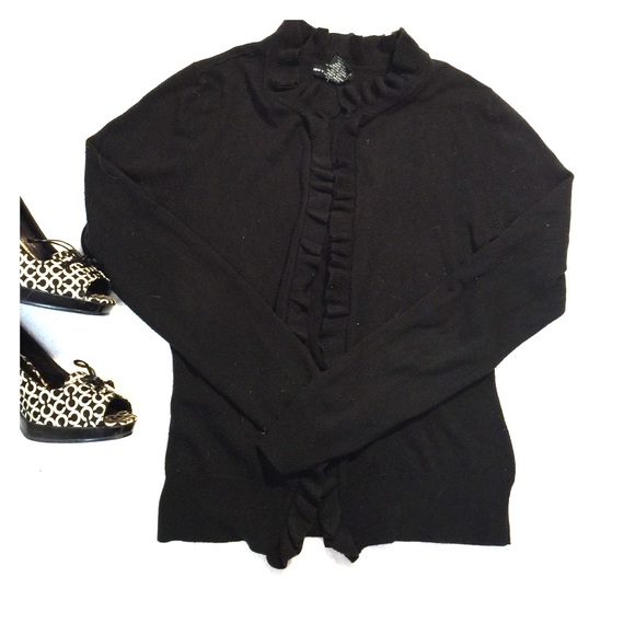 🎈SALE🎈 New York & Co. sweater size S