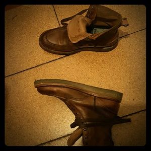 LNWT Sutro boots "Fulton" in Honey/Crepe