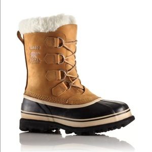 Women's caribou boot- only worn twice! Color:buff