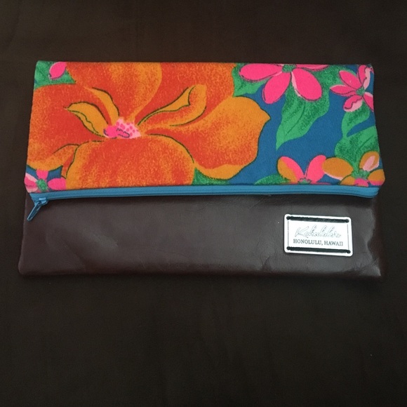Foldover clutch Kahulaleʻa
