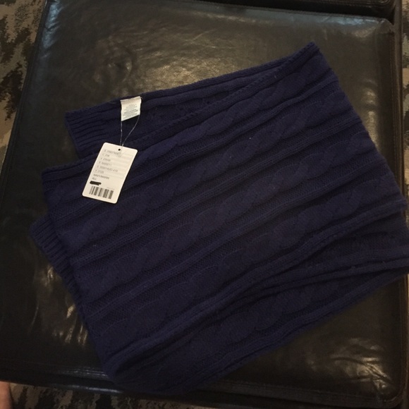 Brand New Urban Outfitters Scarf