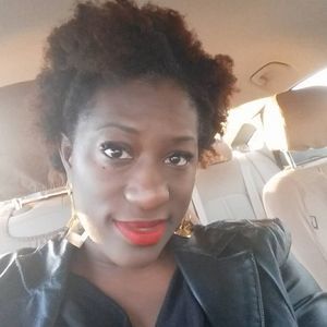 Meet your Posher, Davinea