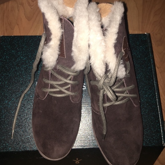 ❄️☃Emu winton booties - Picture 2 of 3