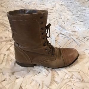 Steve Madden light brown lace up booties