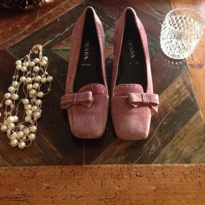❤️❤️ Stunning Prada Pink Suede Heels