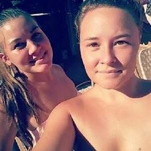 Meet your Posher, Marion