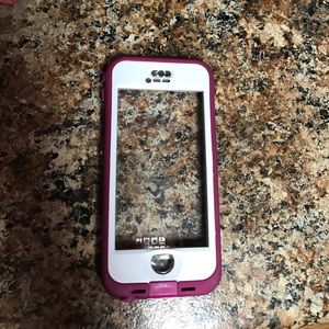 iPhone 5s life proof case