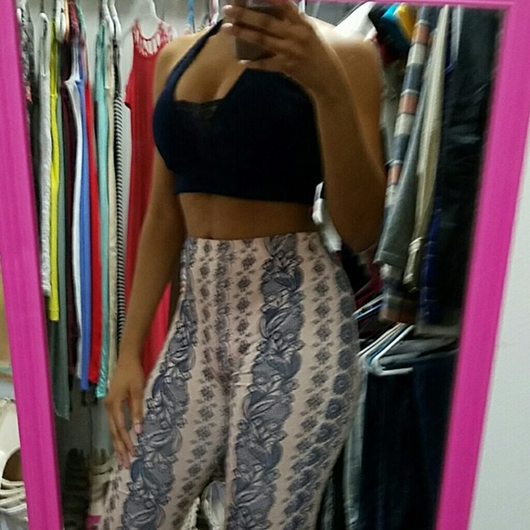 Navy blue halter top with see-through detail - Picture 5 of 5