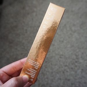 Champagne Pop Shimmering Skin Perfector Liquid