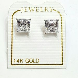 14k white Gold 6mm princess cut stud earrings