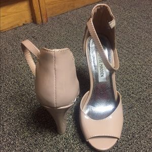 Nude Steve Madden wedges
