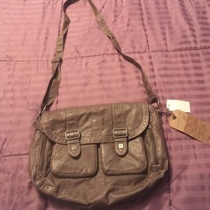 Sparrow True shoulder bag