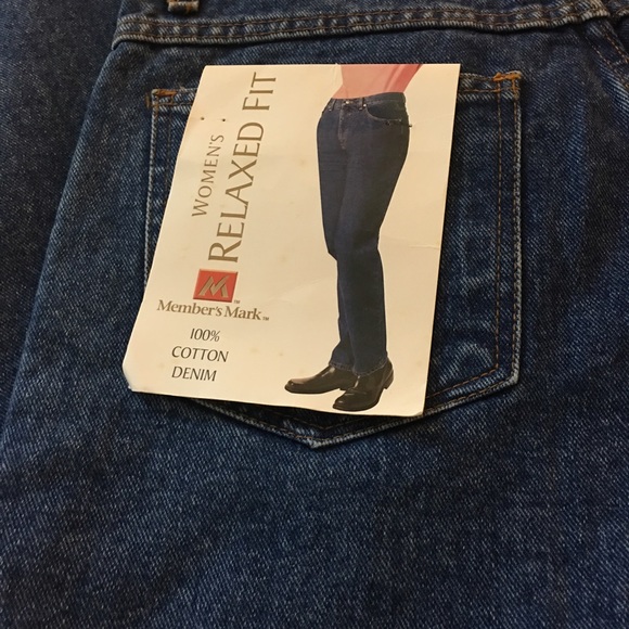 Members Mark relaxed fit denim jeans – size 10