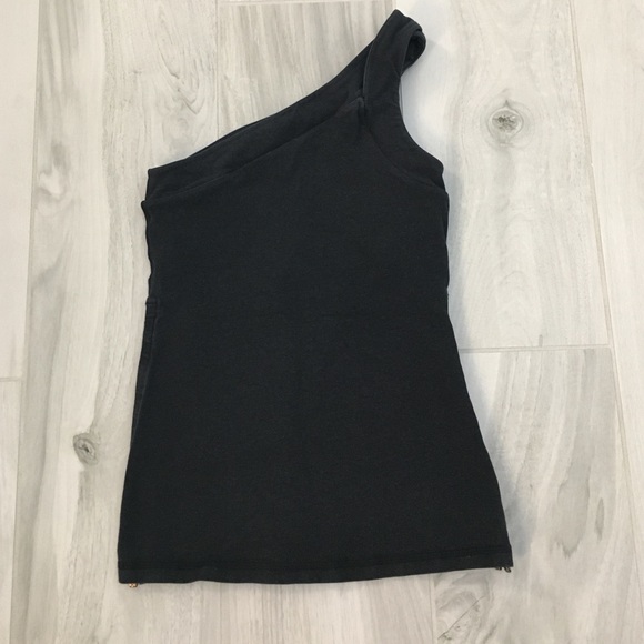 One shoulder Lululemon Top