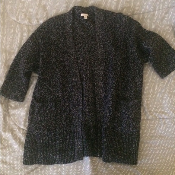GAP Marled black and white cardigan