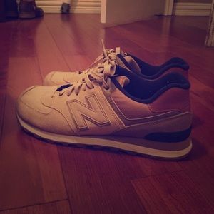 New balance shoes