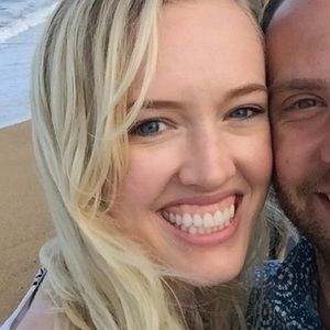 Meet your Posher, Carrie