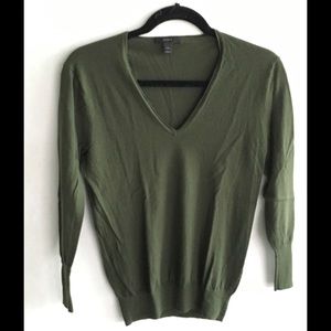 JCrew VNeck Merino Wool Sweater Olive Green XS