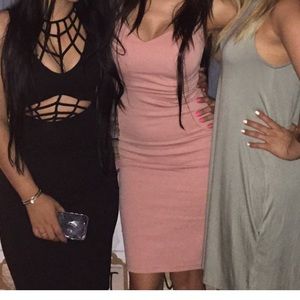 Pink sleeveless bodycon