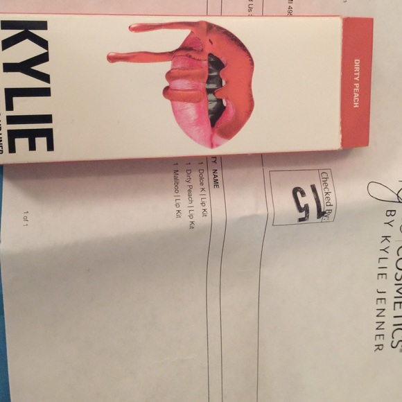 Lip Kit- Dirty Peach