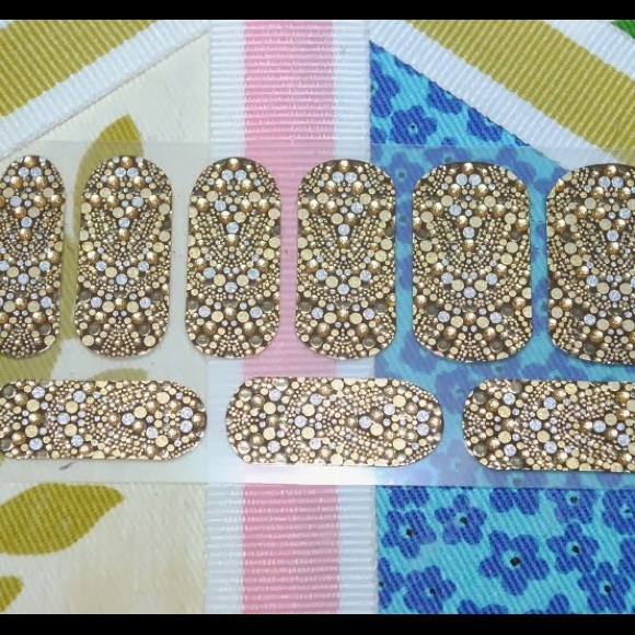 Revlon x Marchesa Gilded Mosaic Nail Wraps - Picture 4 of 4
