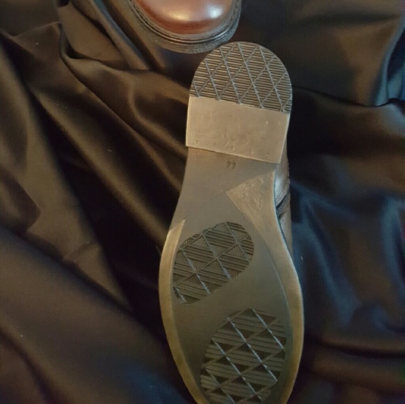 Men's Ankle Boot - Picture 3 of 4