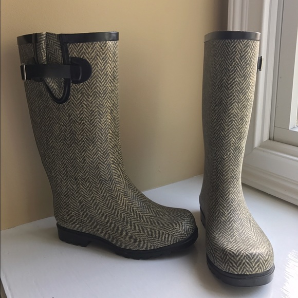 Patterned Rain Boots - Sz. 6