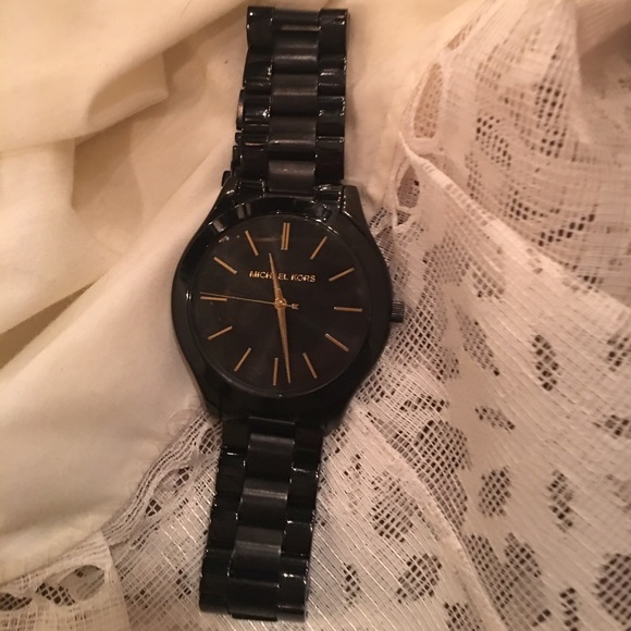 Michael Kors watch - Picture 2 of 3