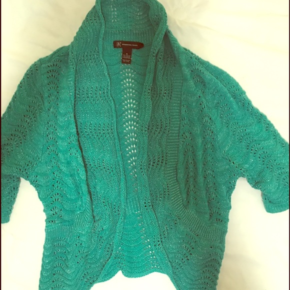 Super Cute Aqua Color Cropped Cardigan