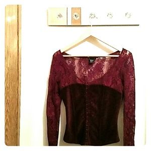 Gorgeous burgundy lace an suede top