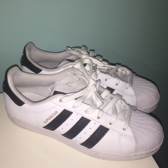 Women's Adidas 'Superstar'