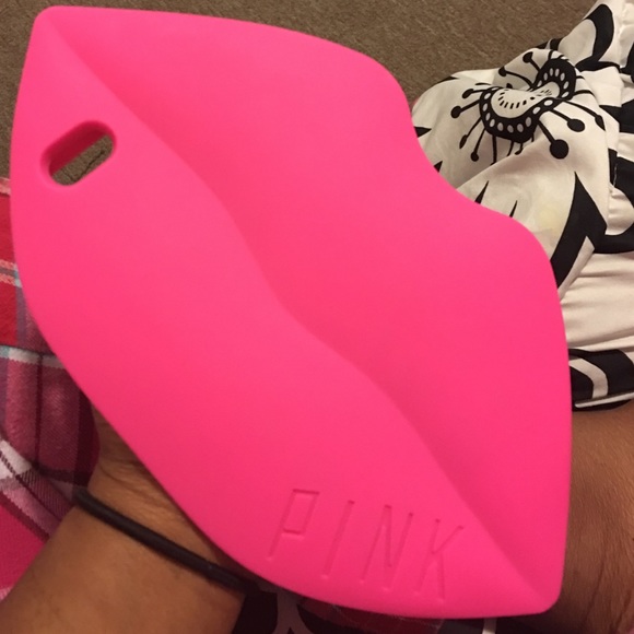 SOLD ON Merc ❤Victoria Secret Big Lips IPhone case - Picture 1 of 2